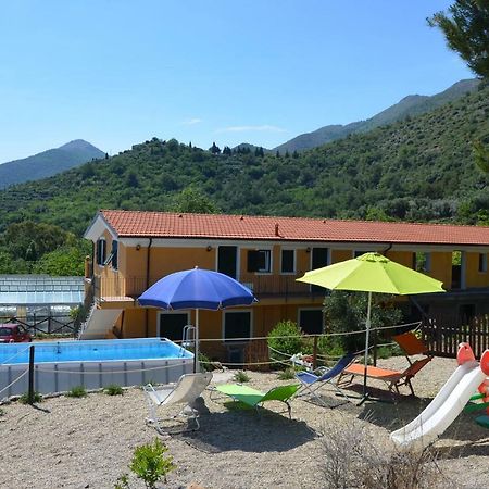 Agriturismo Tendapiccola Ceriale Εξωτερικό φωτογραφία